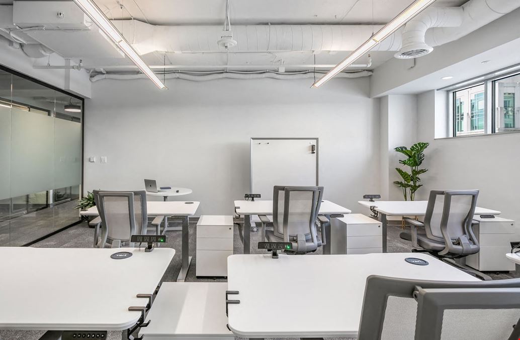 8-12 Person Private Interior Office