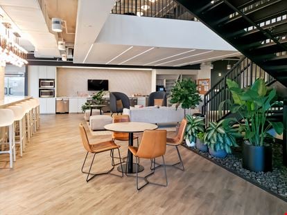 Spaces - Washington - 800 Maine Avenue