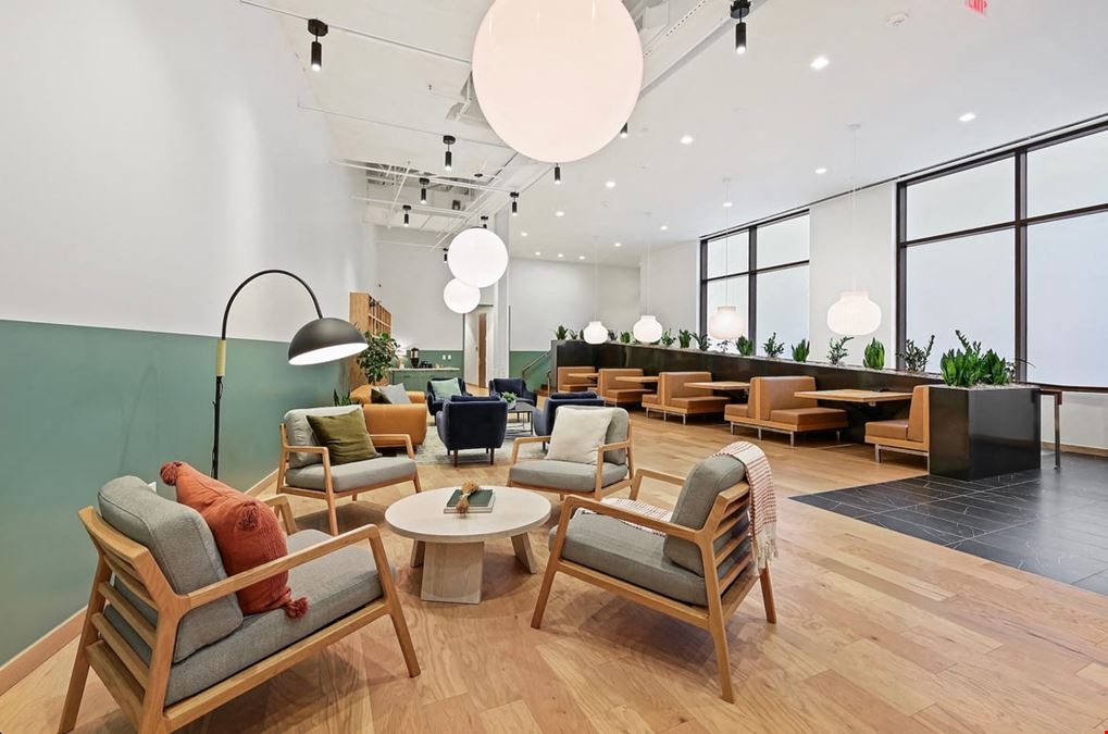 Common Desk - City Place