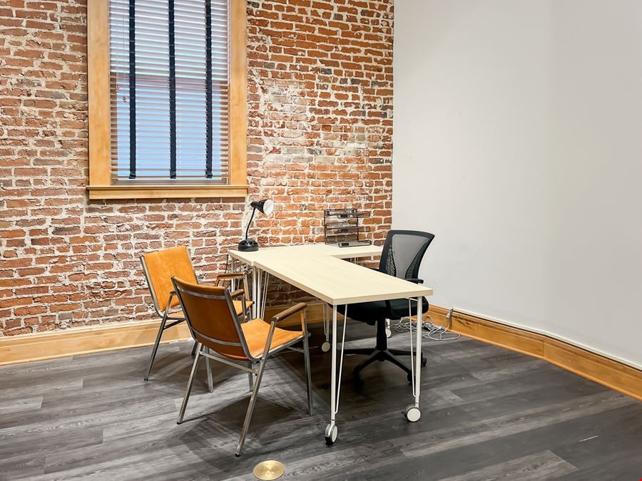 CA, Bakersfield - Eye St.