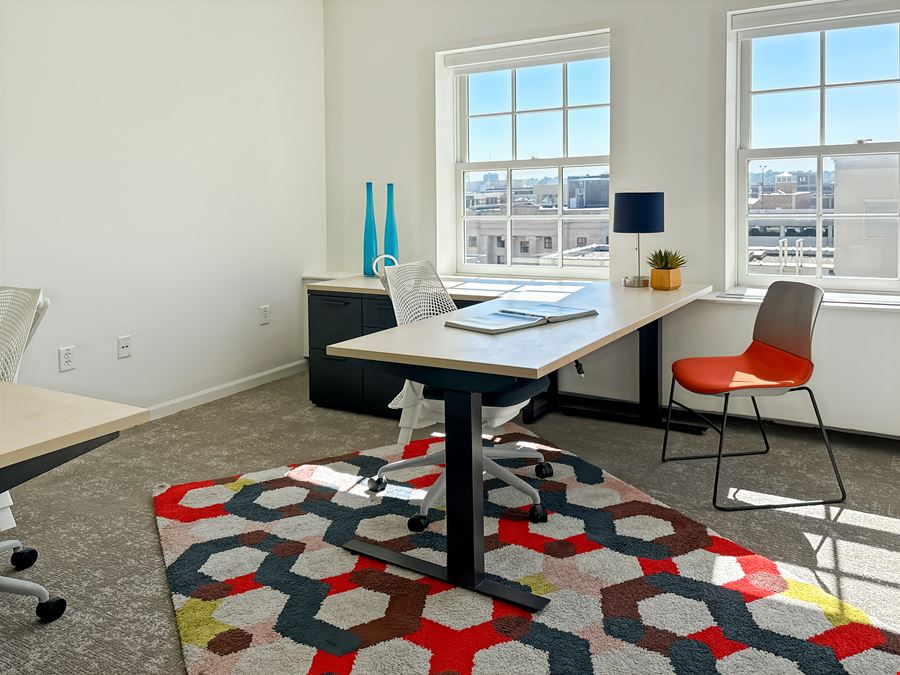 NE, Omaha - 2027 Dodge St