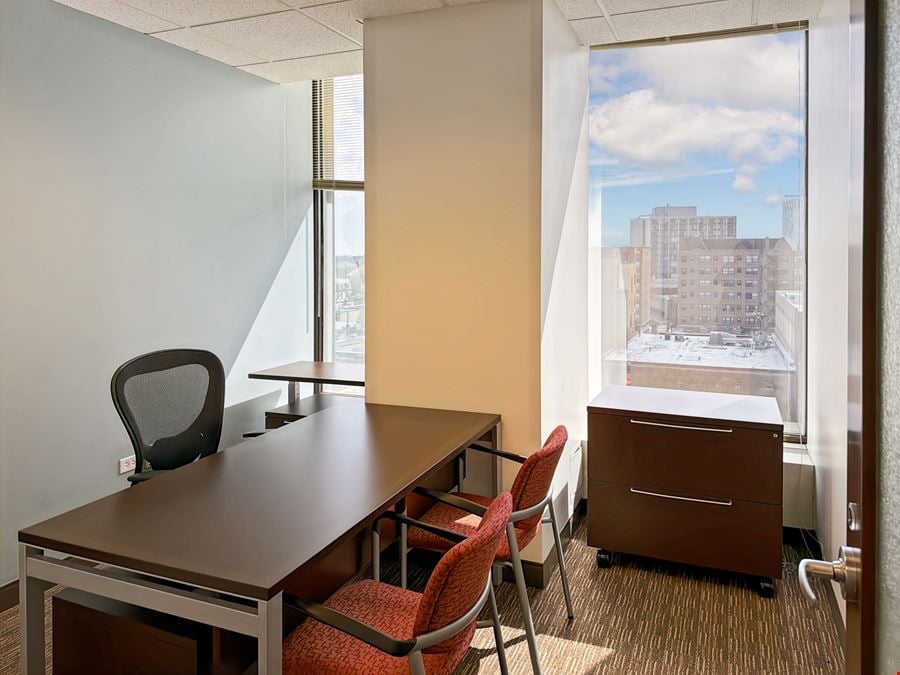 Regus - Evanston - Orrington Plaza