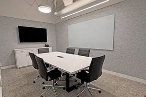 6 Person Meeting Room