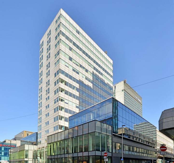 Regus - St James Tower
