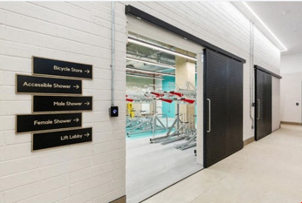 Xdanu - The Freight Building