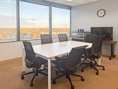 Preview of HQ - Schaumburg - 1600 Corporate Centre Office space for Rent in Rolling Meadows