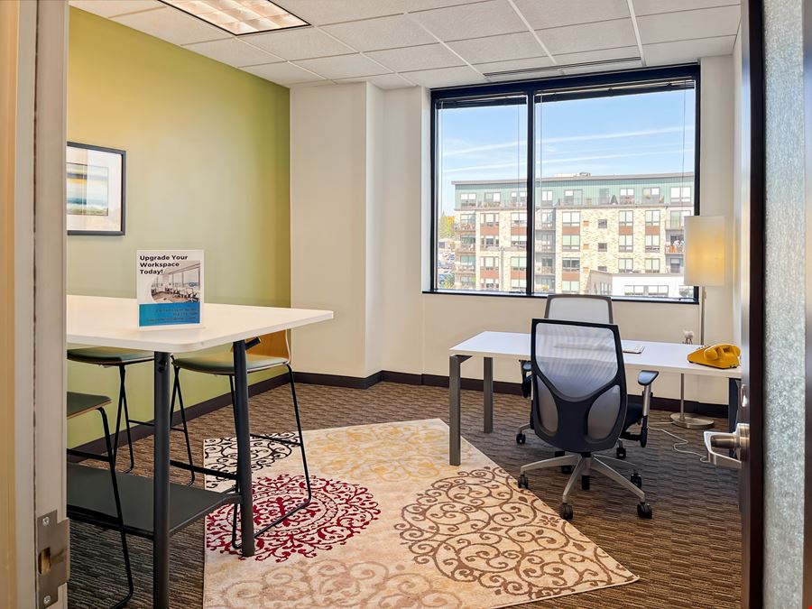 MN, Edina - Grandview Square