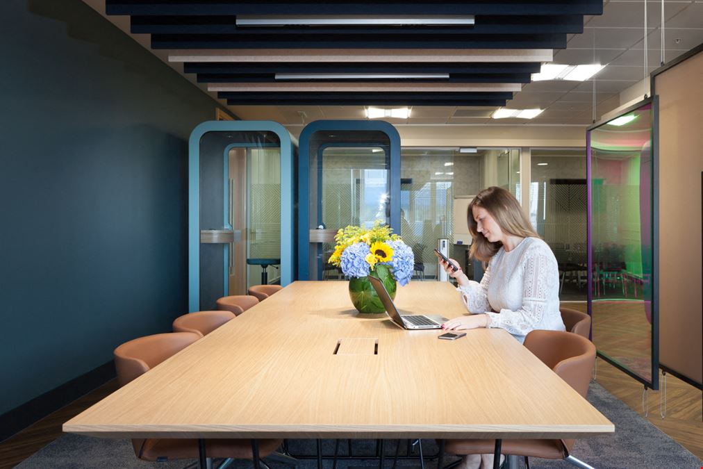 Landmark: Beaufort House - Aldgate