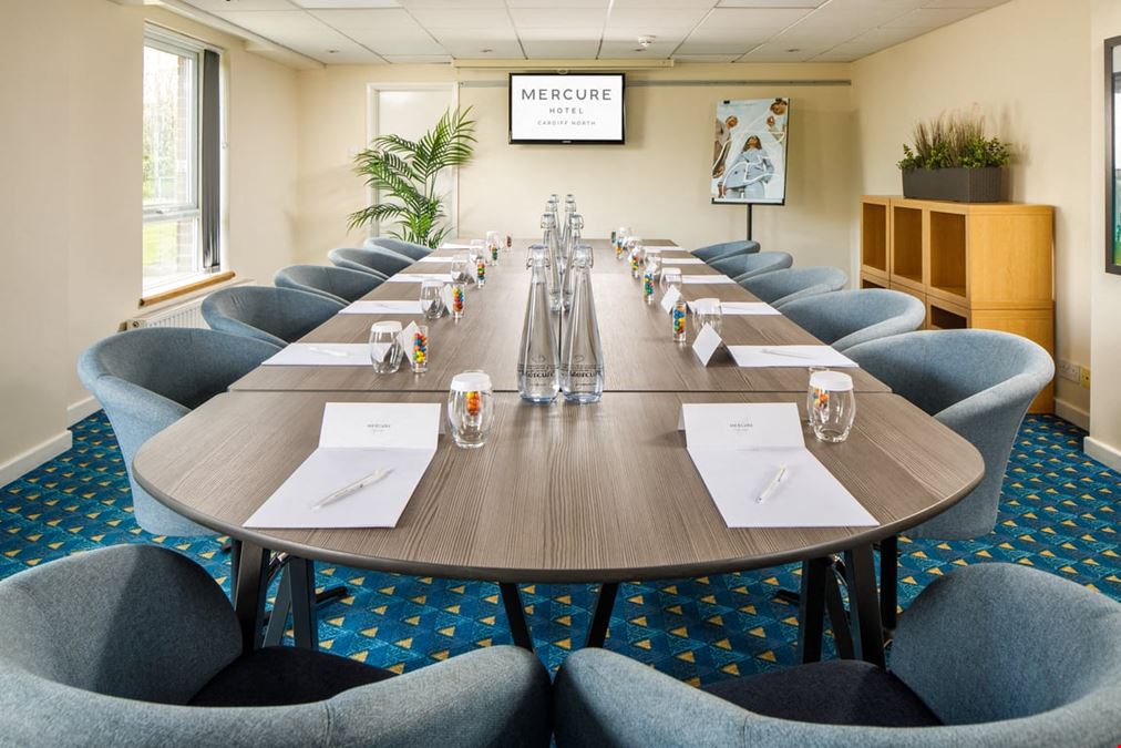 Mercure Cardiff North Hotel