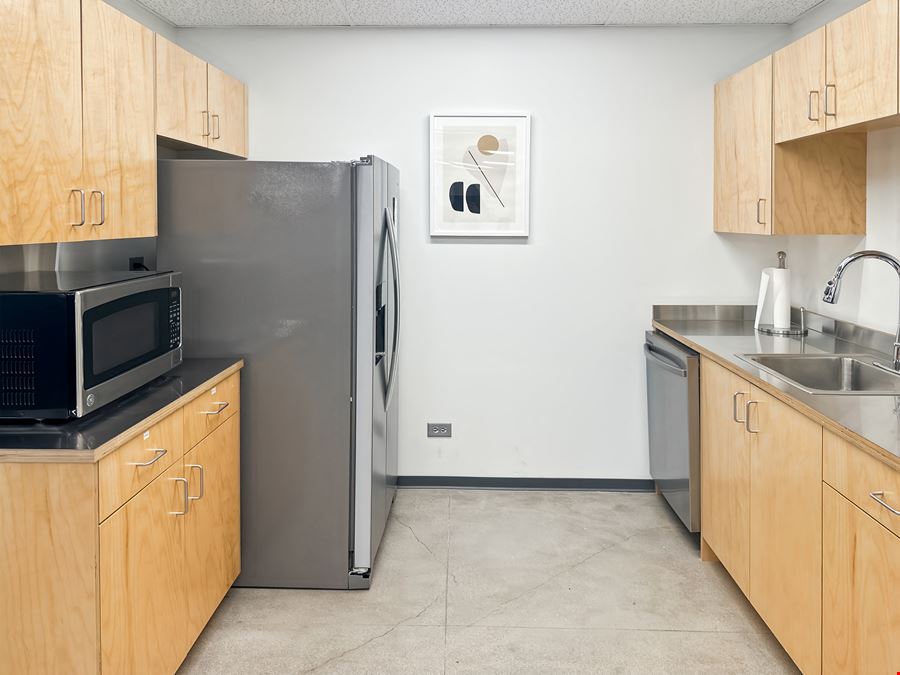 CO, Denver- W 48th Ave