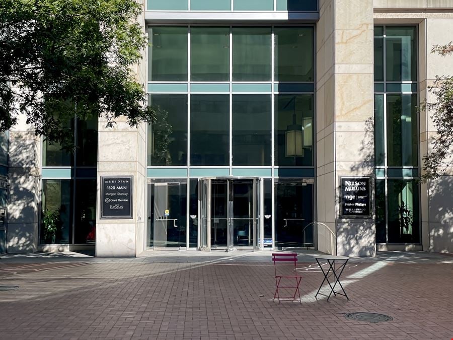 Regus - Columbia - Main Street