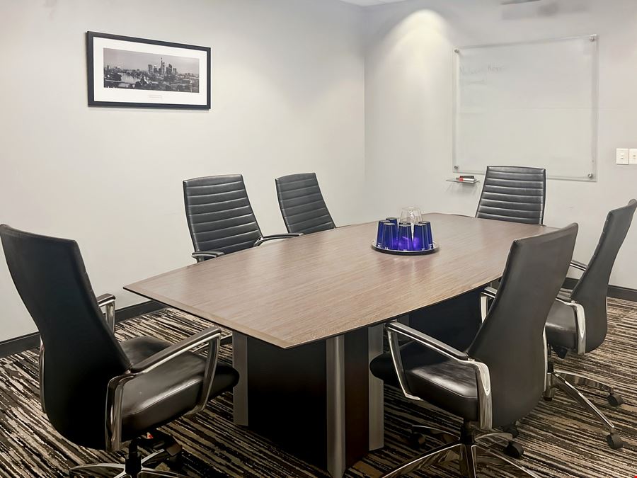 Regus - Toronto - Yonge and Richmond Centre