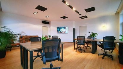 Networking Premium Coworking Space - Networking Premium Working Space - Gurko Panorama