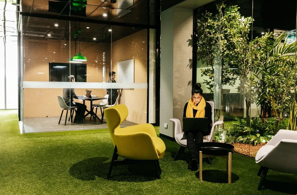 Waterman Workspaces (Caribbean Park)