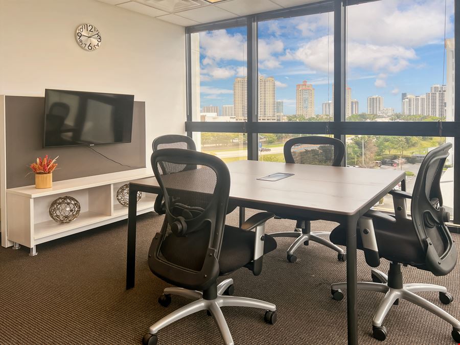 Regus - Aventura - Turnberry Plaza