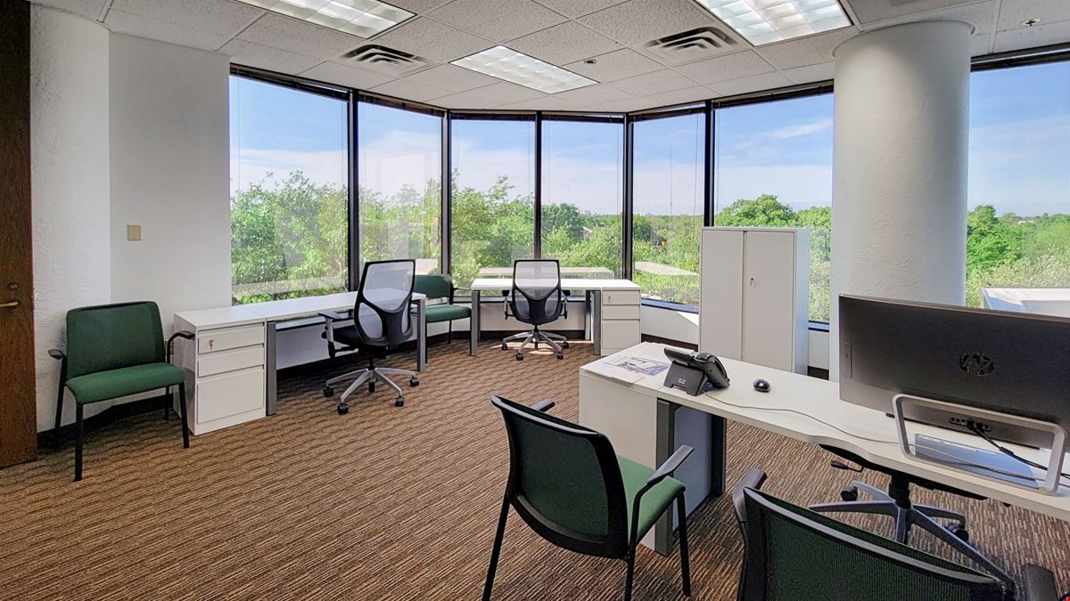 TX, Bryan - Galleria Village