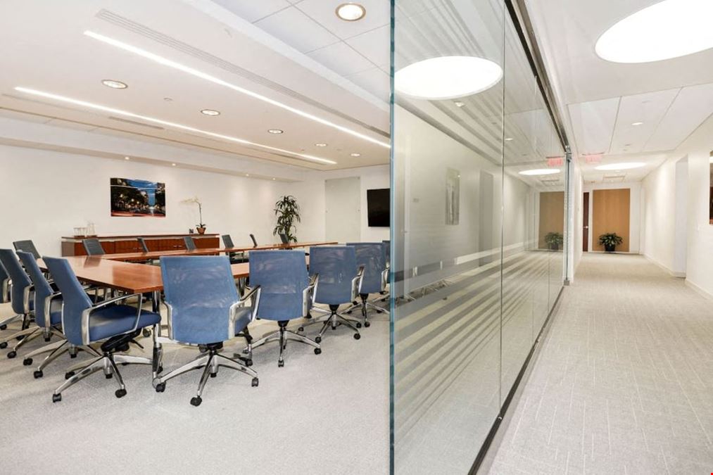 Carr Workplaces - Reston