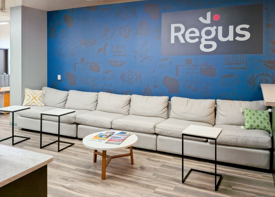 WI, Madison - W. Broadway