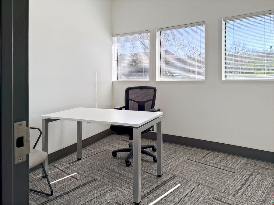 Regus - Richmond - Blume Dr