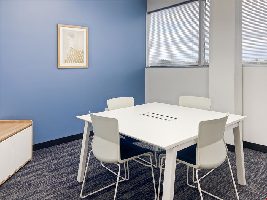 HQ - Houston - Cairnway Dr