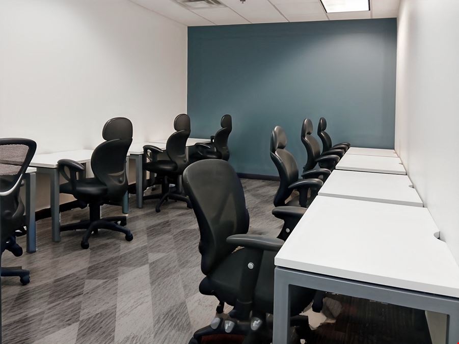 AZ, Fountain Hills - 16930 E Palisades Blvd