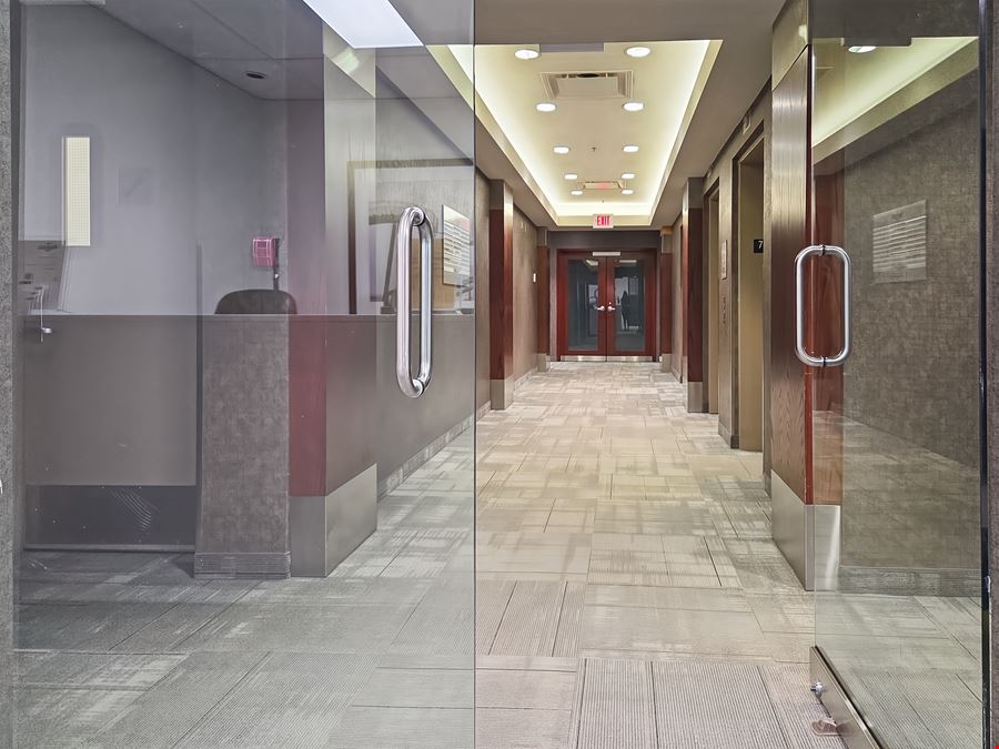 Regus - Calgary – One Executive Place