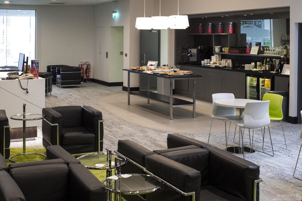 Boru Lounge Shannon International Airport Main Terminal