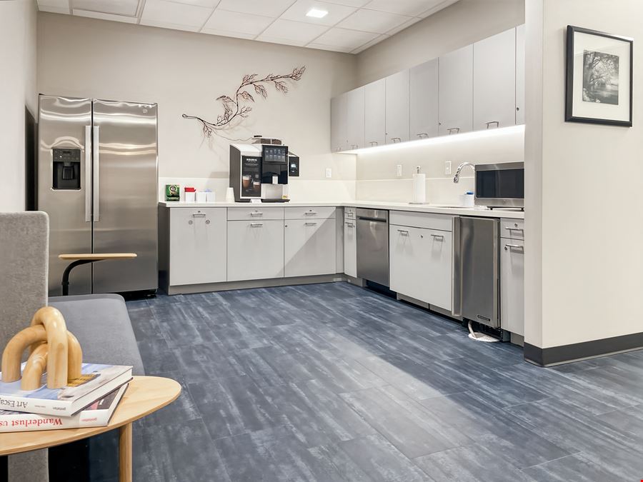 AZ, Phoenix - N 7th St