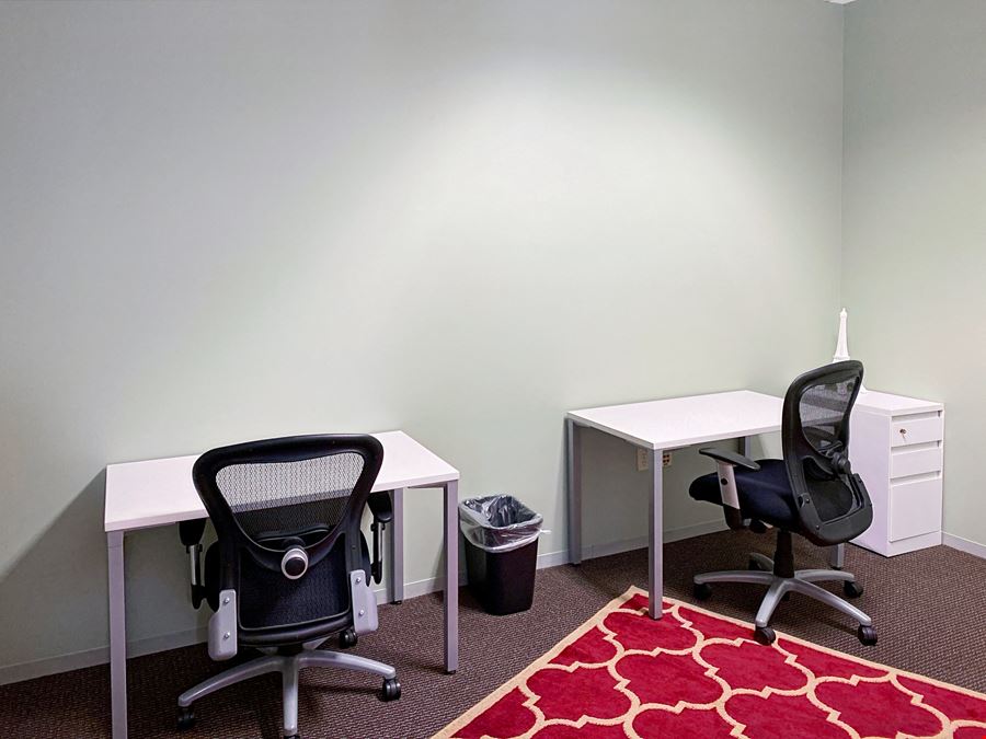 CA, San Ramon - Crow Canyon Plaza