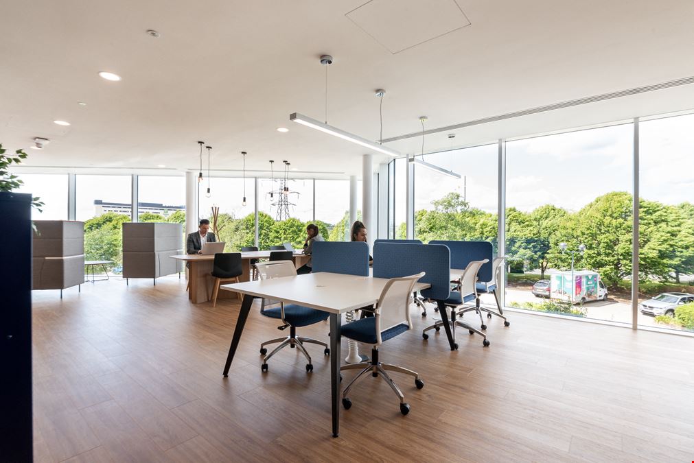 Regus - Winnersh Triangle