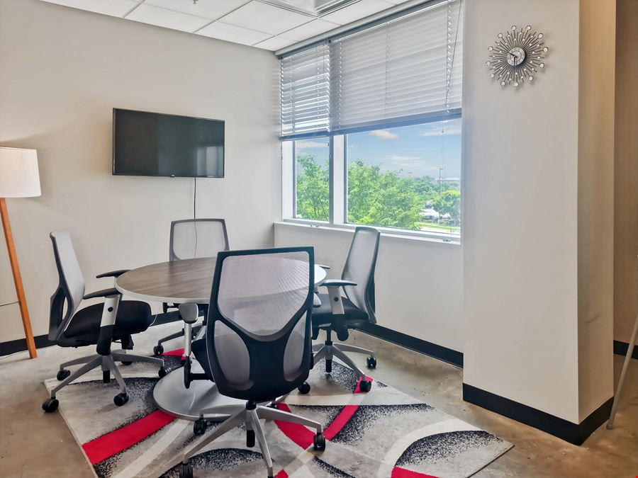 KY, Louisville - Brownsboro Crossing