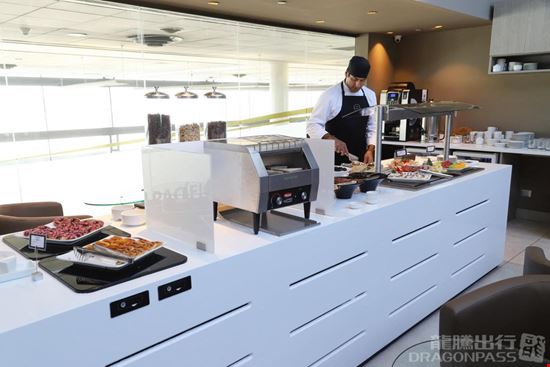 Preview of Condor Lounge Arturo Merino Benitez Airport Domestic Terminal Office space for Rent in Santiago