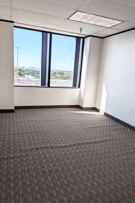 8330-8360 Lyndon B Johnson Fwy