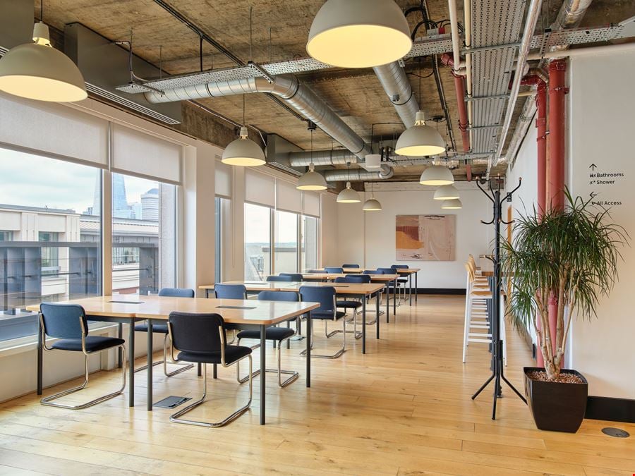 WeWork - 33 Queen St