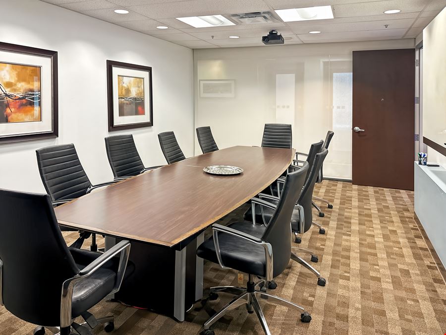 SK, Regina - City Centre - Royal Bank Building