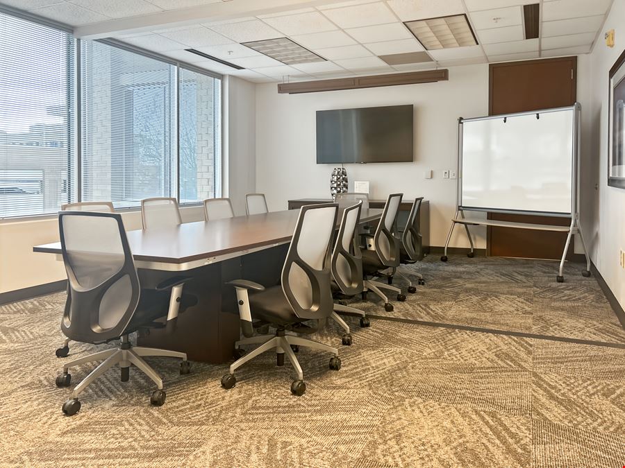 Regus - Charlotte - Toringdon