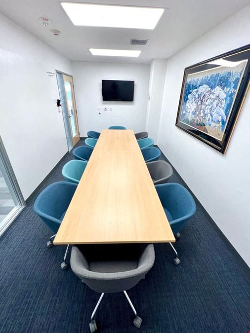 1F Large Conference Room [10]