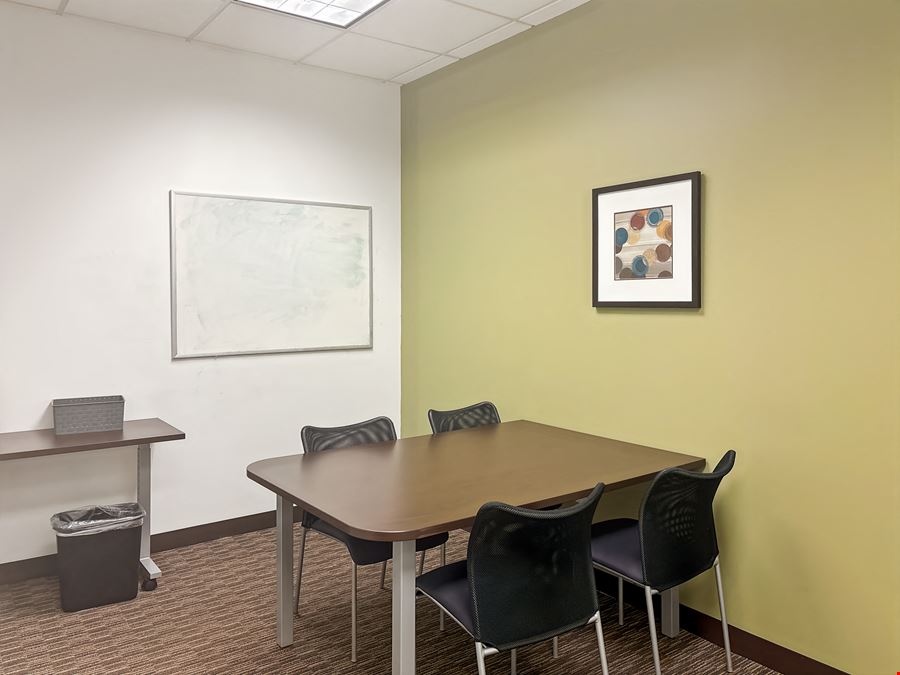 MN, Edina - Grandview Square