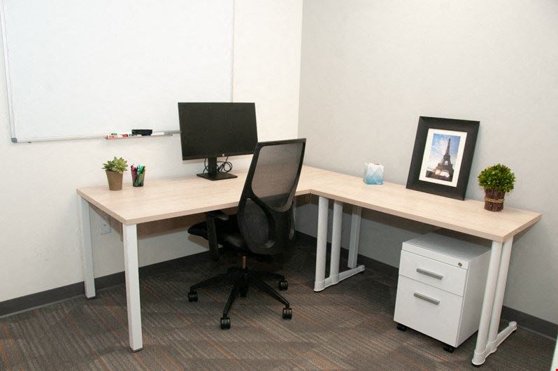 Somerville Office Evolution