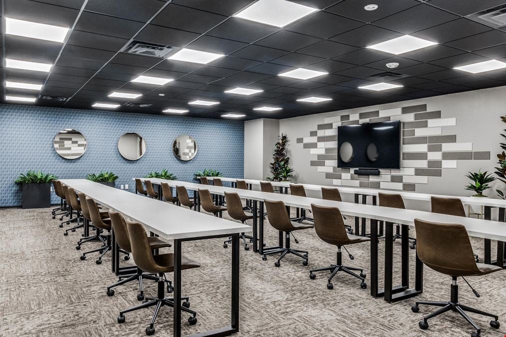 6060 North Central Expressway