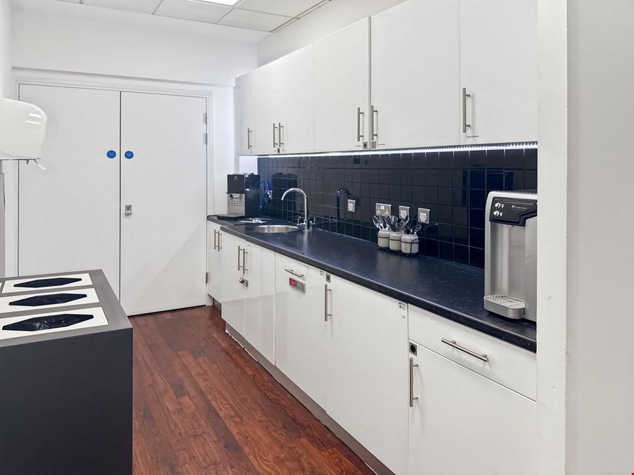 Regus - Frimley Road