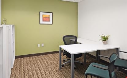 Regus - Des Moines - Hub Tower
