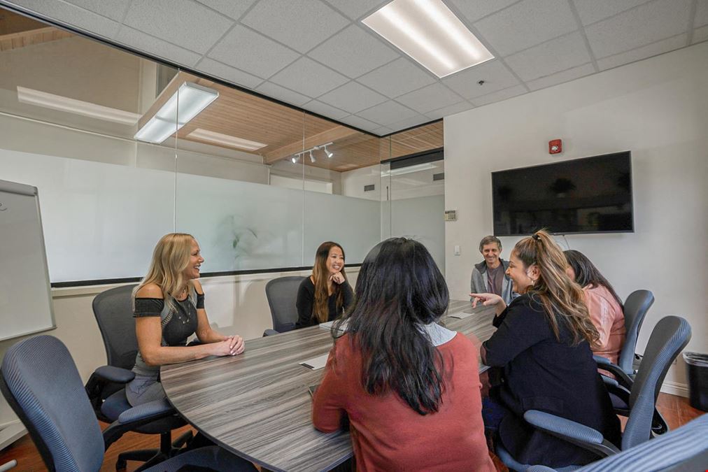 Diamond - Conference Room