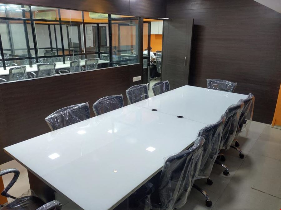 Toutle Space - Corporate Arena