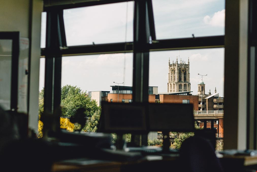 Business Centre @ The Deep