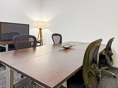 Regus - Huntsville - Cummings Research Park