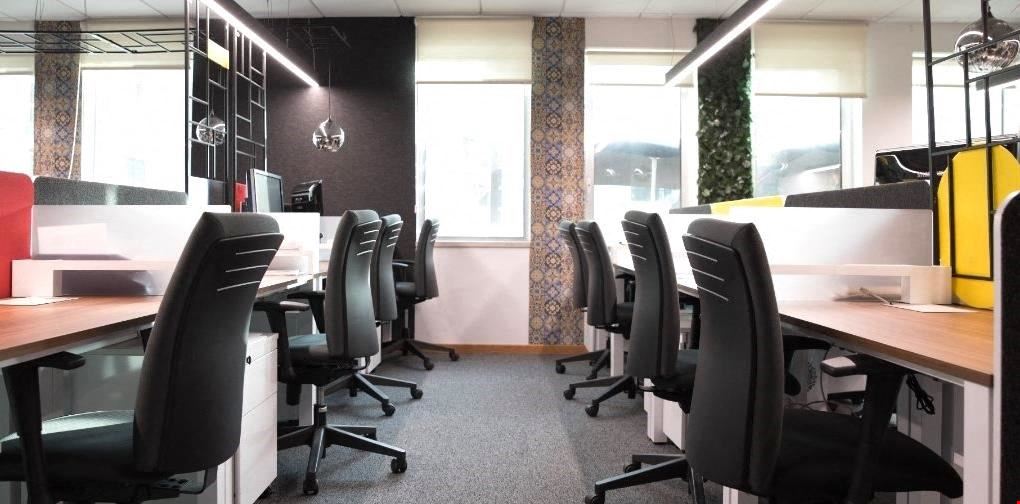 Avila Spaces - República