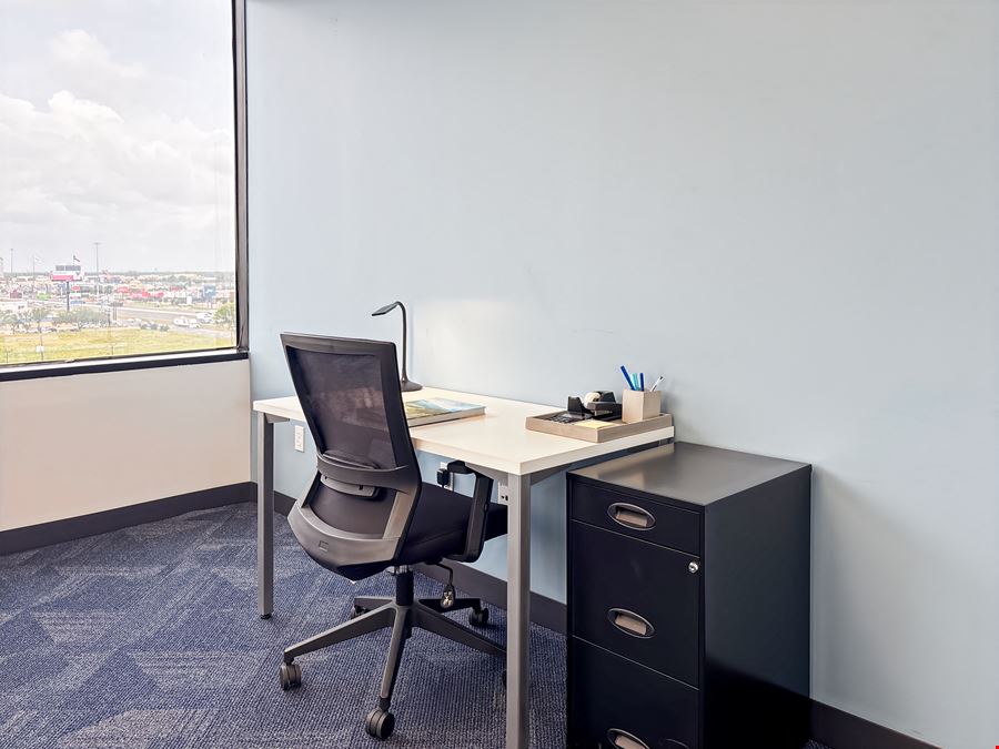 TX, Houston - Southwest Freeway