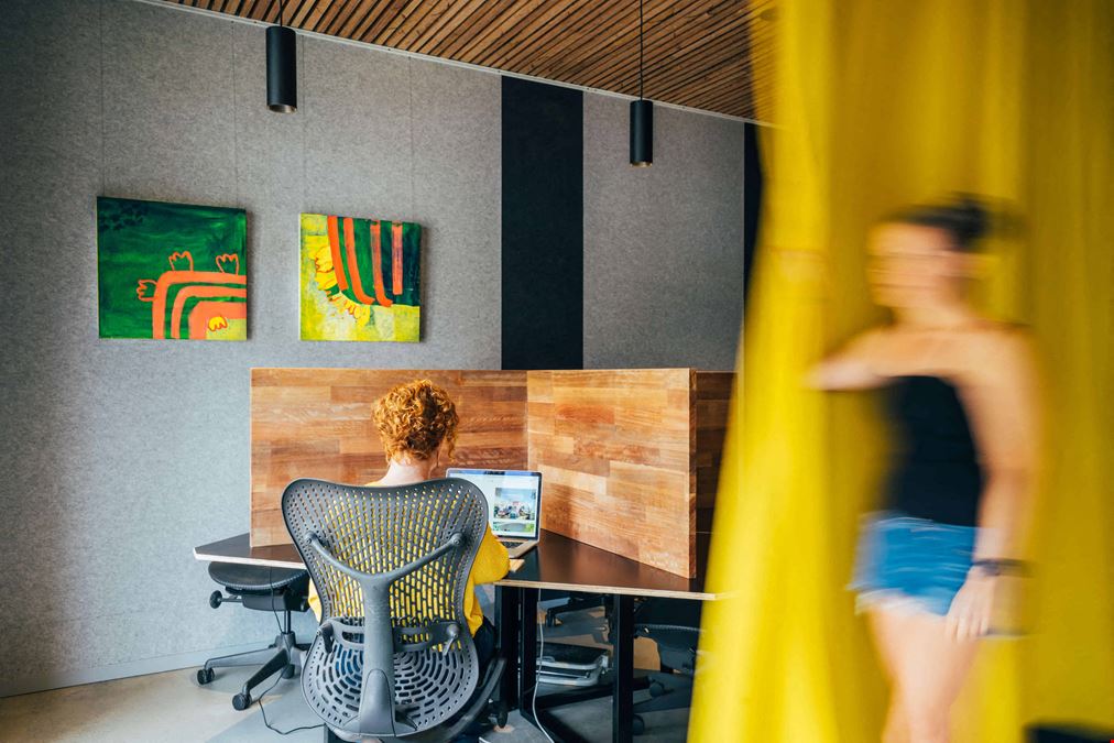 741-743 Lawrence Hargrave Drive