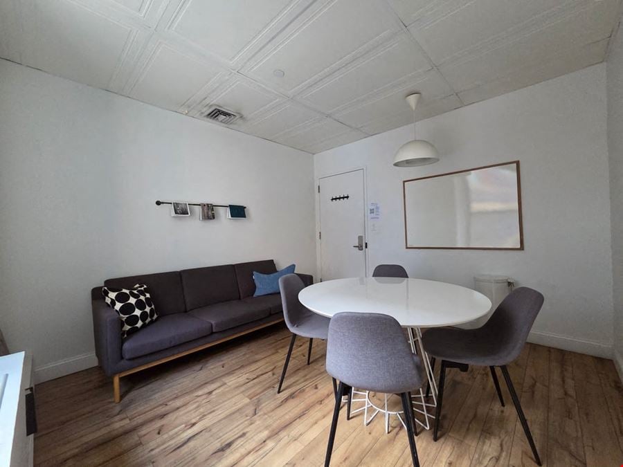 704-G Private Office for 4 in Midtown